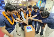 आकाश एजुकेशनल सर्विसेज लिमिटेड (एईएसएल), देहरादून ने जेईई मेन 2026 में शानदार प्रदर्शन किया; 12 स्टूडेंट्स ने बेहतरीन रिज़ल्ट दिए, प्रक्षल जैन 99.86 पर्सेंटाइल के साथ टॉप स्कोरर बने