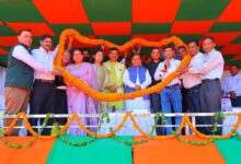 युवा राष्ट्रहित के लिए सदैव खड़े रहें: डॉ. धन सिंह रावत*