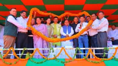 युवा राष्ट्रहित के लिए सदैव खड़े रहें: डॉ. धन सिंह रावत*