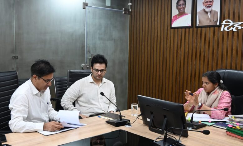 हरेला पर्व पर 65 हजार पौधारोपण का लक्ष्य, प्रत्येक परिवार लगाए एक पौधा : जिलाधिकारी टिहरी