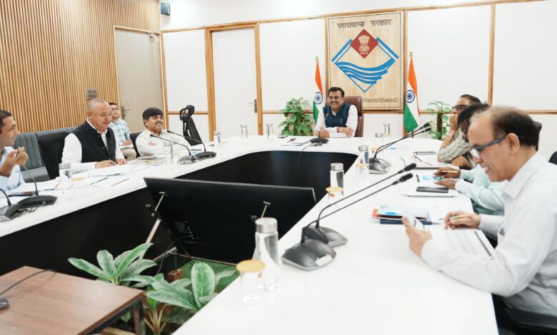 टिहरी लेक ग्लोबल डेस्टिनेशन को लेकर हुई हाई पॉवर कमेटी की बैठक
