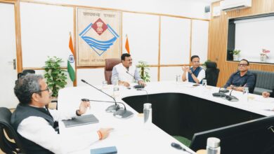कंसल्टेंट्स को फीस लमसम में दिये जाने के निर्देशों का करें अनुपालनःबर्द्धन
