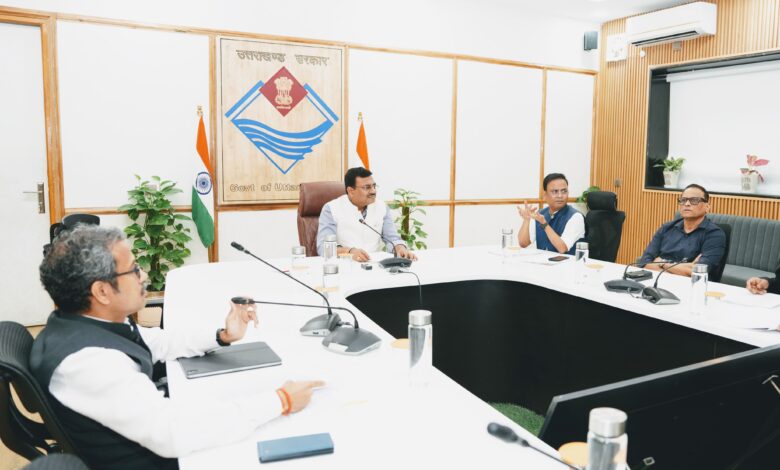 कंसल्टेंट्स को फीस लमसम में दिये जाने के निर्देशों का करें अनुपालनःबर्द्धन कंसल्टेंट्स को फीस लमसम में दिये जाने के निर्देशों का करें अनुपालनःबर्द्धन