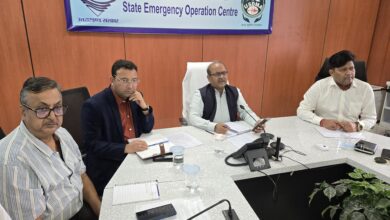 जल्द से जल्द खोली जाएं ग्रामीण सड़कें-सुमन