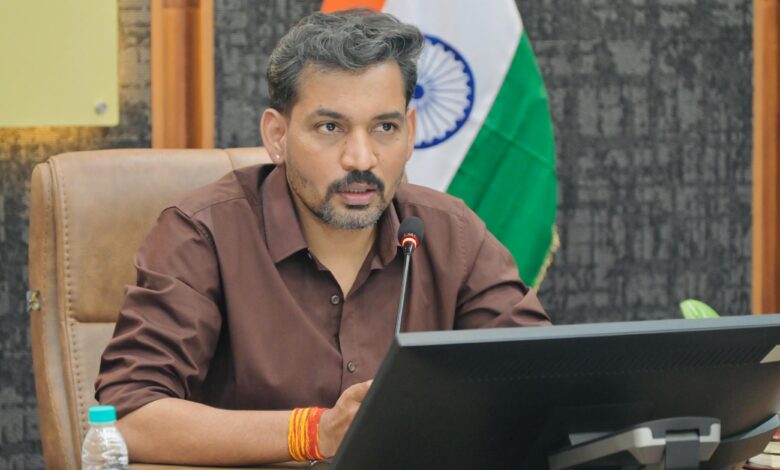 राजस्व न्यायालयों के लंबित वादों पर डीएम सख्त, स्मार्ट मॉनिटरिंग से तय होगी जवाबदेही